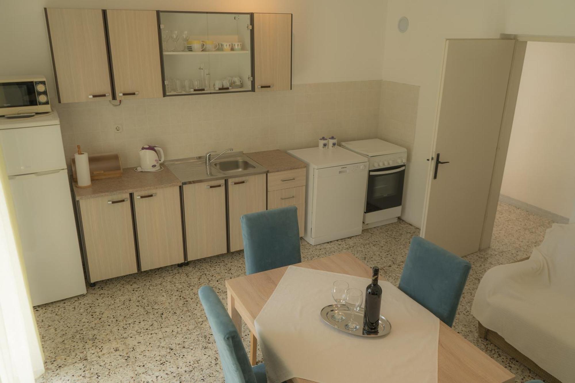 Apartment Gloria Kaštela Exteriör bild